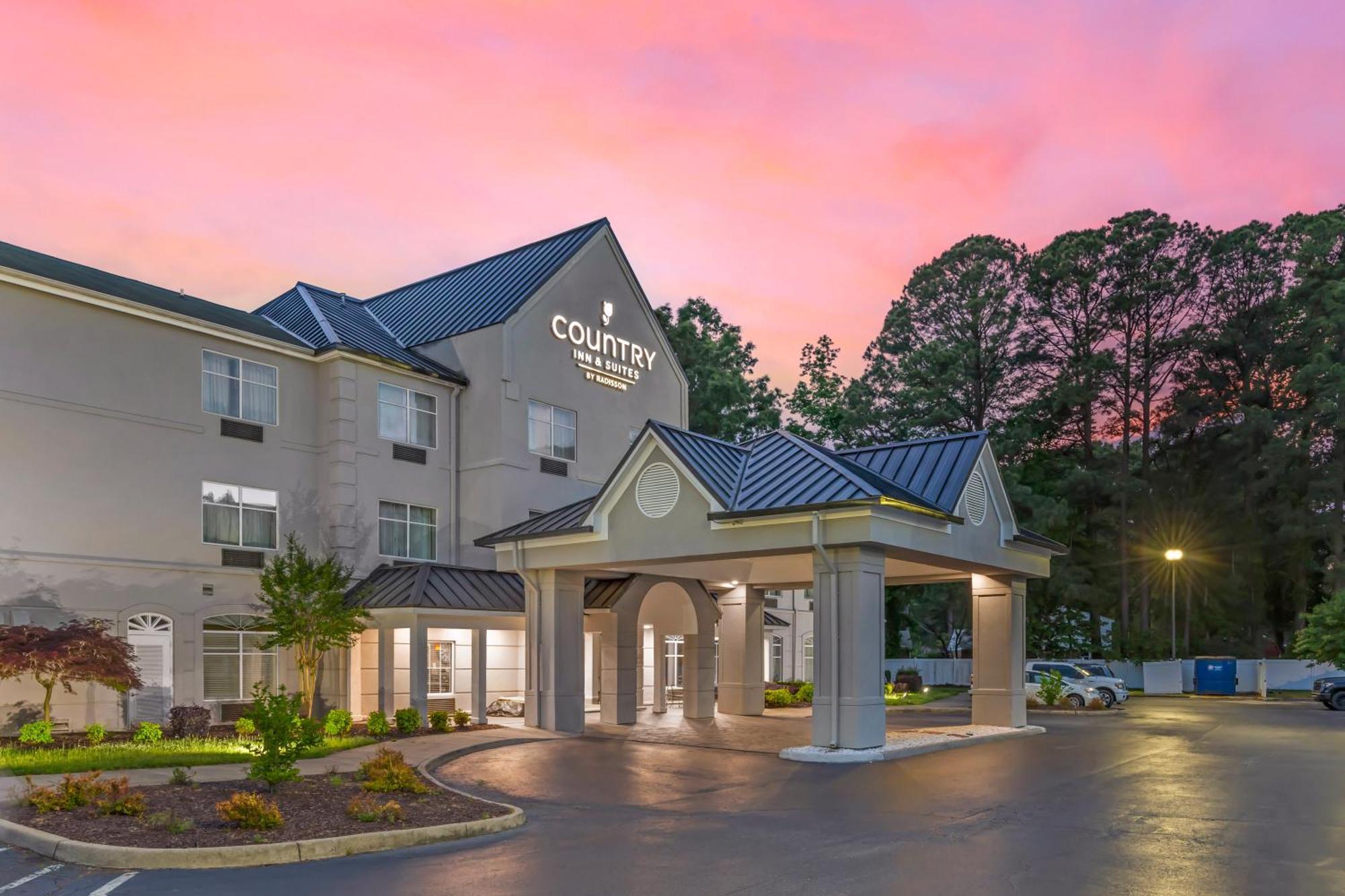 Country Inn & Suites By Radisson, Newport News South, Va Экстерьер фото